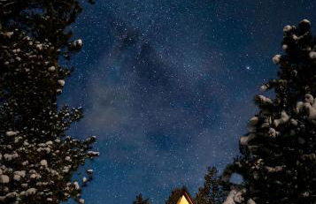 Modern A-frame w/ hot tub + view - Foto 7