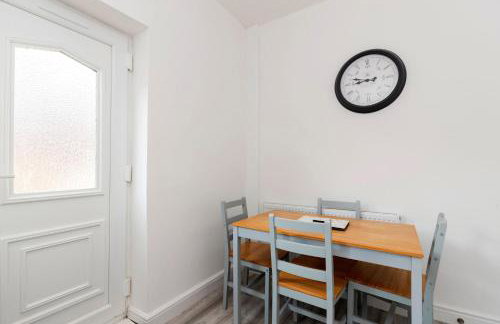 2-Bed House•Free Parking•WiFi•Long Stays Welcome - Foto 33