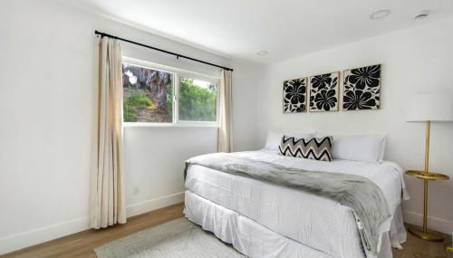 Lux MV Home Live Like A Local Backyard Oasis - Foto 3