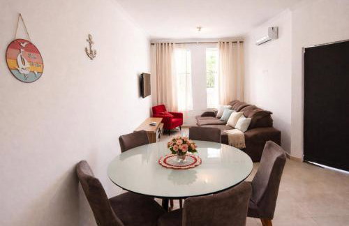 Jack&Mari Beach House, AC, 2 quartos, 600m da praia, área churrasco - Foto 24