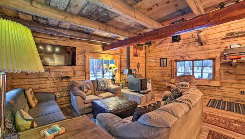 Secluded Vanderbilt Cabin, 9 Mi to Treetops! - Foto 5