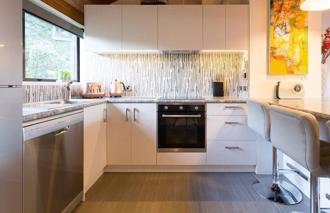 Spacious Lake View Townhouse Unbelievable SPA - Foto 11