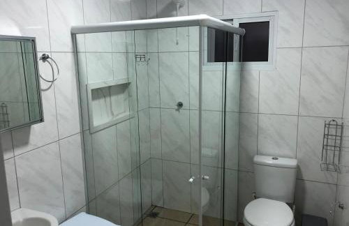 Casa longe de Casa - Ótima Localização - Foto 9