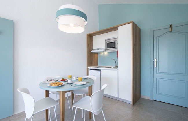 Pierre & Vacances Menorca Cala Blanes - Foto 7