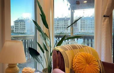 Daylight Cove Lakefront Condo, Pool, Hot Tub! - Foto 7