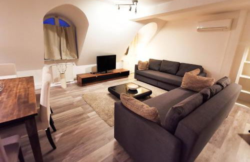 CF26 75m2 Central Quiet Duplex Apartment - Foto 5