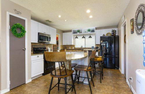 Home near Sea World & Lackland - Foto 8
