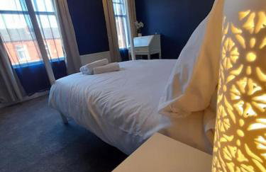 Chic 5 double bedroom house - 15 min to Manchester - Foto 27