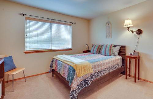 Pet-Friendly Townhome with Hot Tub in Redmond! - Foto 18