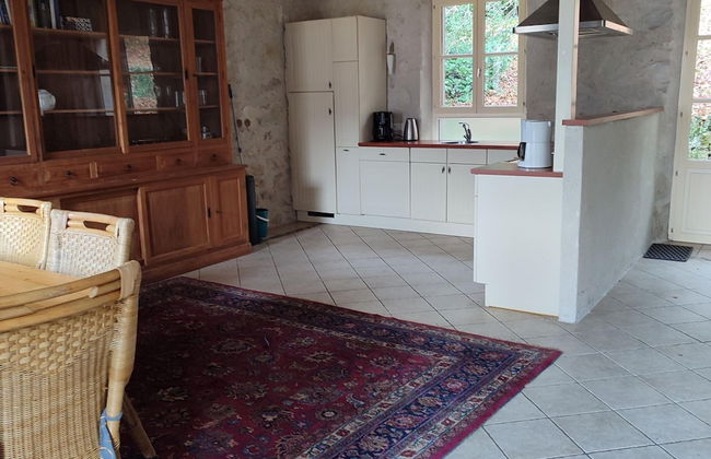 Charming Castle in Serrieres-en-chautagn With Pool - Photo 32