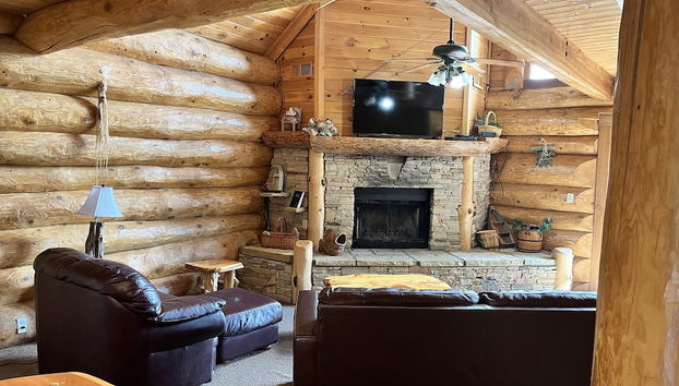 Infinite Views - Secluded W/ Mountain Views 2 Bedroom Cabin by Heavenly Views Resort - Foto 5, Zona de estar