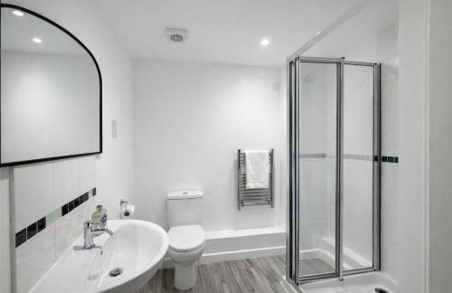 Blueberry Tree Apartment with Free Parking & Near Station - Foto 11