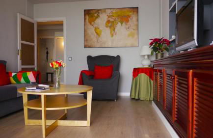 Apartment with Terrace and Sea View - Photo 14