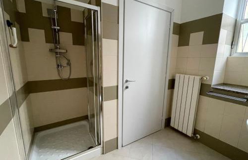 Miele Living Home - Comfort in the Heart of Vercelli - Foto 6