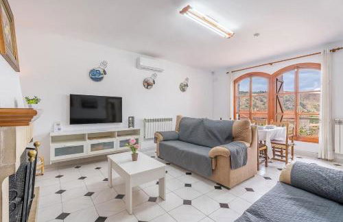 Casa rural VISTABLANCA en una sola planta con bonitas vistas y piscina - Junto a la capital y la Alhambra - Foto 7