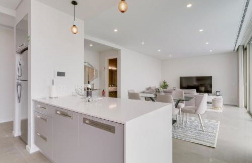 Luxury Villa Bianca by Holiday Rental Madeira - Photo 16