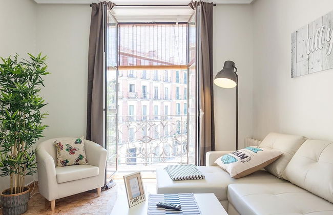 Stunning Urban Apt. Historic District - Sol - Photo 1