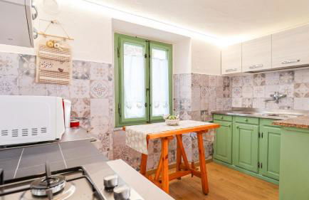 COZY MOUNTAIN RETREAT - with Garden, Wi-Fi - Foto 9