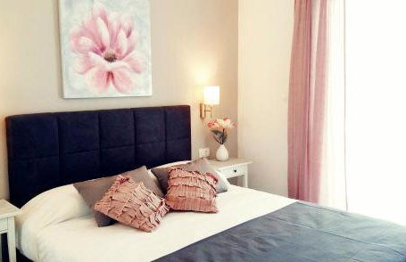 Villa Ana Apartments - Photo 41