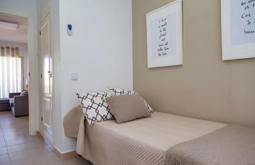 Apartamento Premium frente al mar, en primera linea de playa - Photo 17