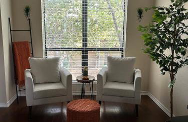 Minutes to UTA, AT&T Stadium, Globe Life Field - Foto 8