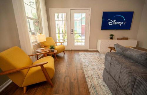 Magical Themed 3BR Townhouse Near the Parks - Foto 13