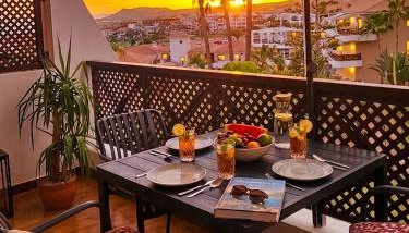 Strelitzia Apartment - ocean view & heated pool & AC - Foto 5, Garden view