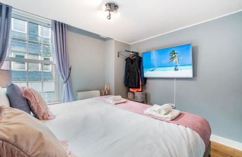 Central Apartment With 55” Smart TV+Netflix - Photo 7