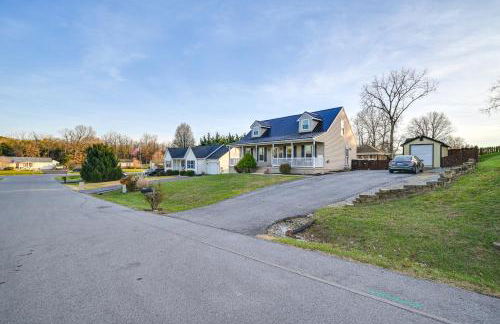 Large Family Home 5 Mi to Dtwn Hagerstown! - Photo 40