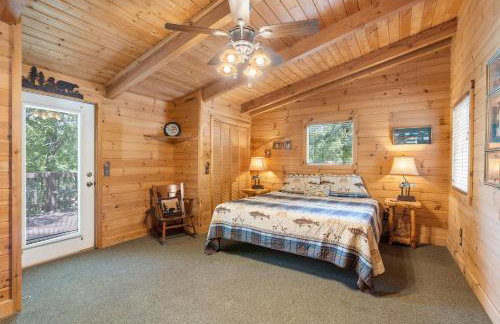 Lil' Treehouse Cabin - Foto 32