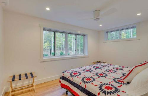 Riverfront Hideaway in Keene Walk to Town! - Foto 32