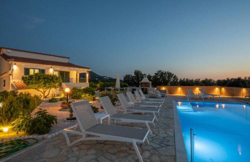 Family Villa Portes with panoramic view! - Foto 28