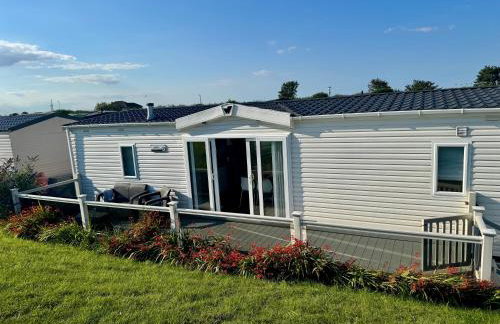 Luxury Holiday Home in Anderby Creek - Photo 6