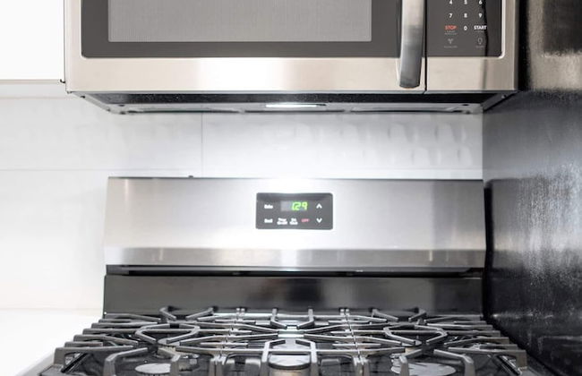 Crescent Furnished Apartments - Photo 48