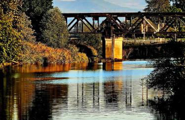 Hazel's Hideaway apt in walkable historic area - Foto 18