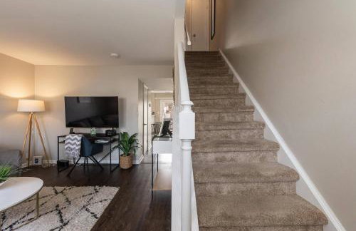 Private, Updated Townhouse in DT Apex - Foto 5