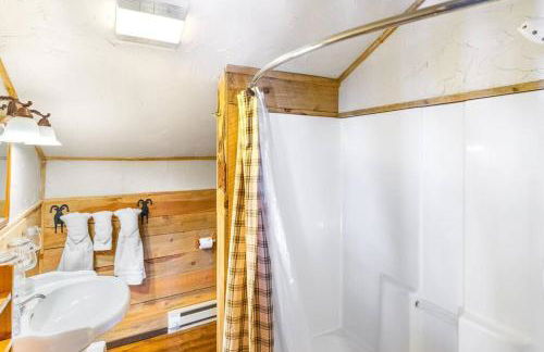 Alma Cabin 30 Mins to Breckenridge - Hot Tub - Game Room - Workstation - Starlink WiFi - Photo 18