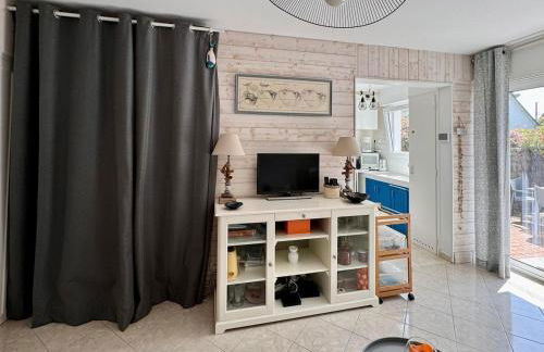 méridien situé proximité de la plage du men du - Foto 15