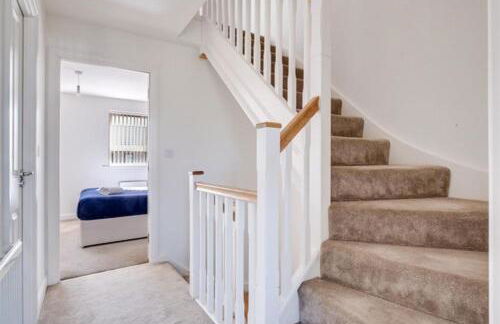 City Centre house for Family, Group & Contractor Stay - Sleeps Upto 9 Guests with Free Parking - Foto 69