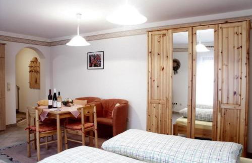 Weingut-Ferienwohnungen Lorenz - nur Urlaubsgäste - Foto 17