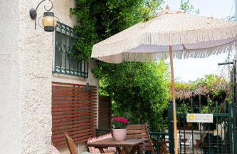 Lemon Tree House - Photo 46