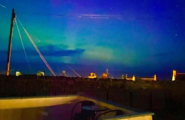 Number Forty Two, Portsoy - A 3 bedroom cottage with sea views - Foto 24