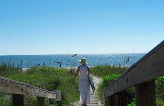 Ocean's Reach Condominiums - Foto 53