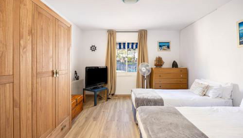 House 5 Mins From Montgat Beach - Photo 2