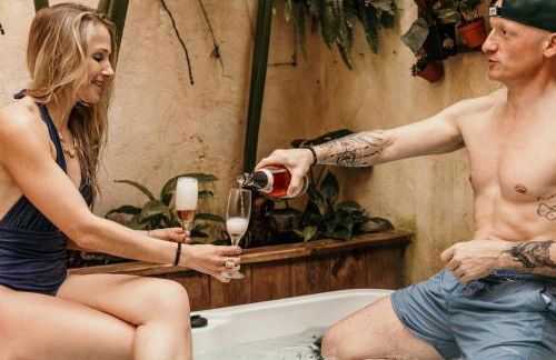 myinsolite - Cocon Tropical, jacuzzi, énigme - Photo 5