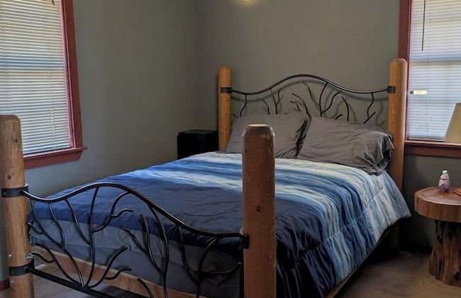 Cedarvale Cabins at Turner Falls - Photo 5