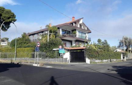 Lucrezia Garden Catania - Foto 6