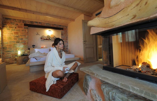 Iakovakis Suites & Spa - Photo 18