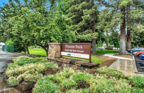 Riverfront Condo with Amazing View - Downtown Bend - Foto 27