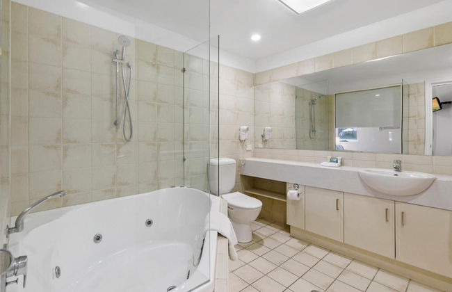 Raffles Mooloolaba - Photo 49